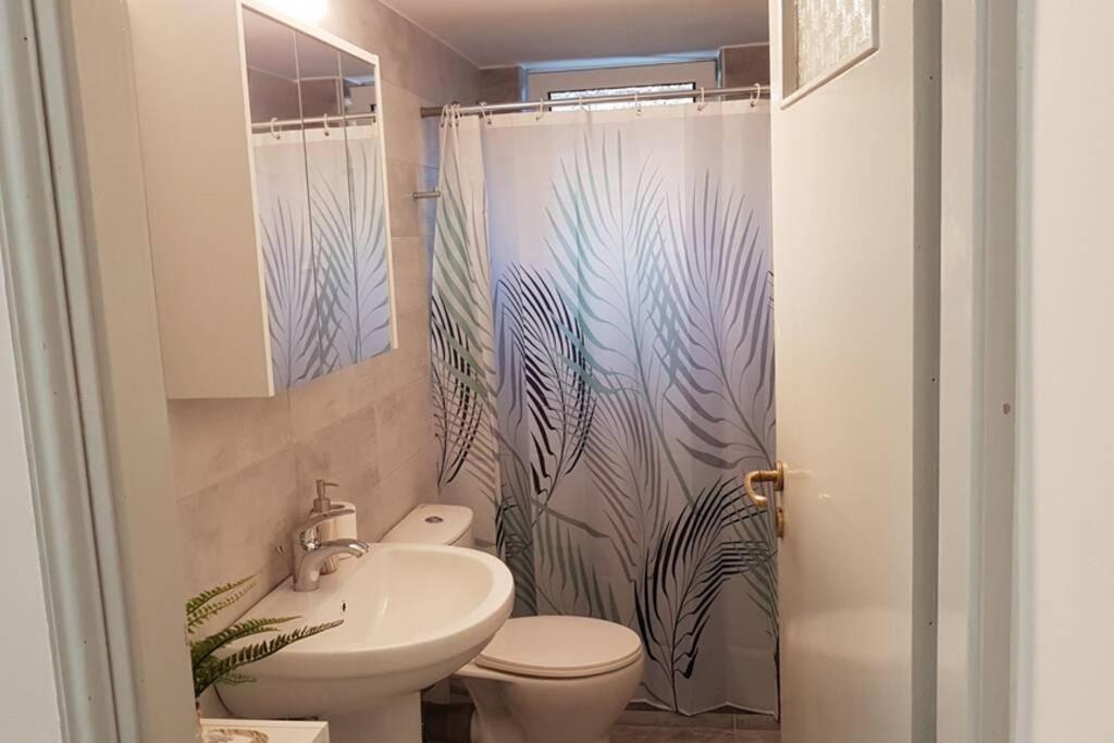 Ellis Home With Private Entrance And Nice Veranda Ханя Екстериор снимка