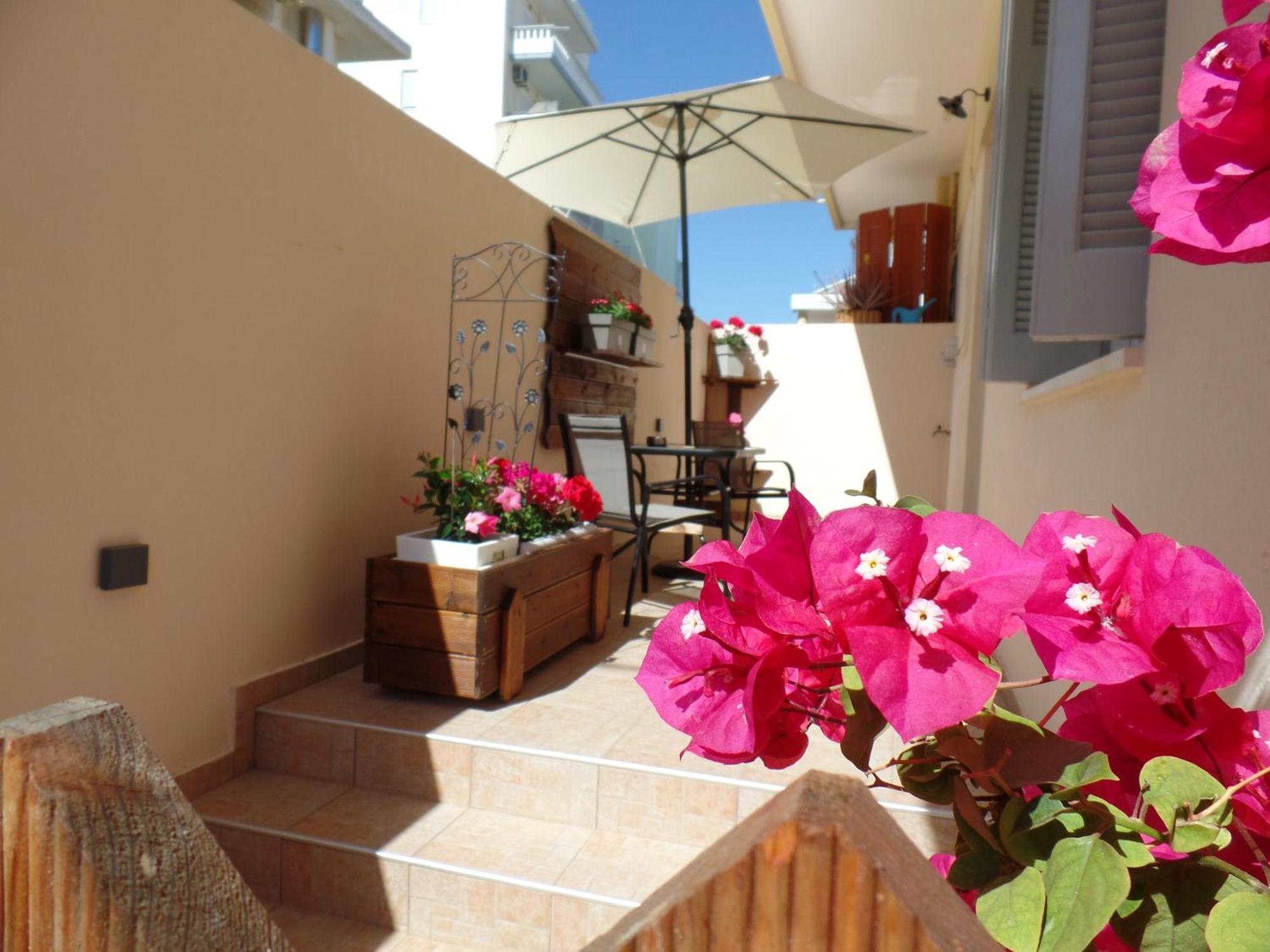 Ellis Home With Private Entrance And Nice Veranda Ханя Екстериор снимка